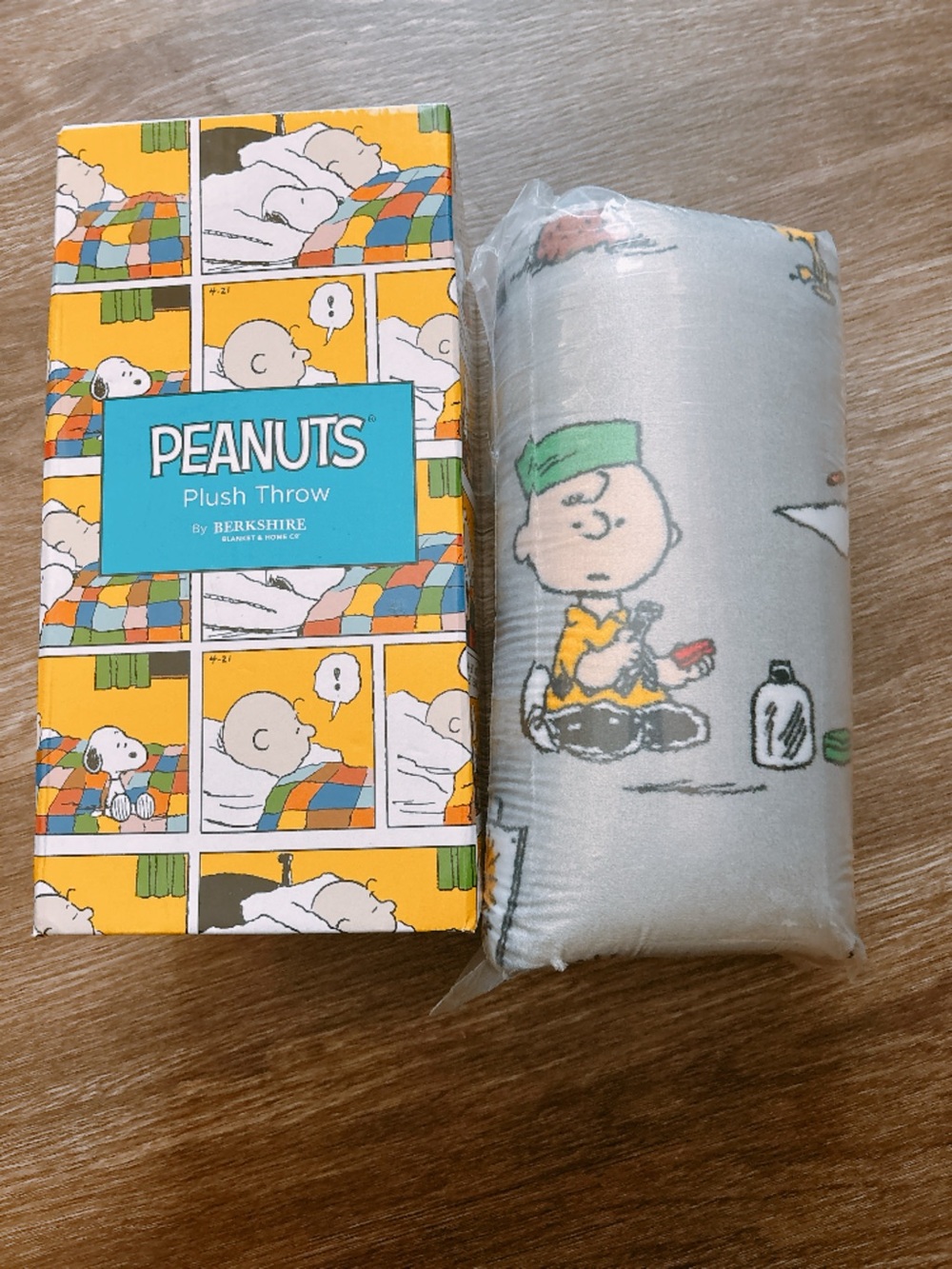 Berkshire Peanuts Plush Throw Blanket - Light Gray with Multicolor Characters